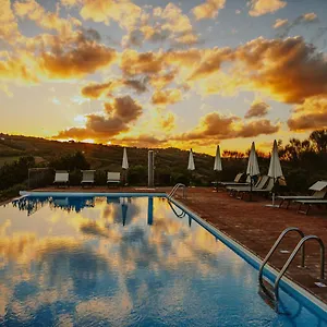  Farm stay Tenuta Pianirossi